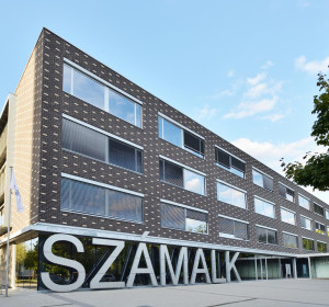 Őrmező: The quarter