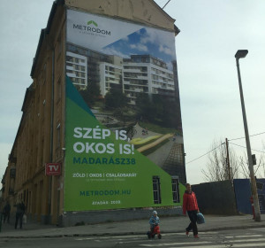 Márciusi molinó a Lehel téren