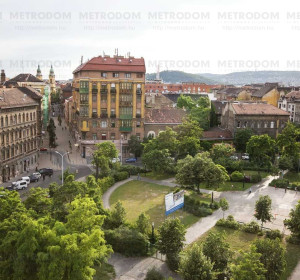 A Mátyás tér a ház 5. emeletéről nézve